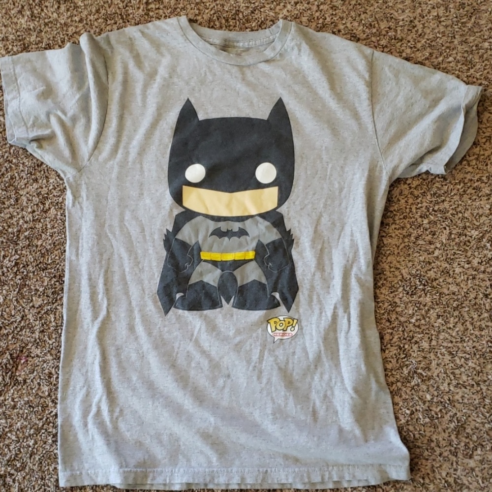2 for 10 💥 Batman funko pop shirt